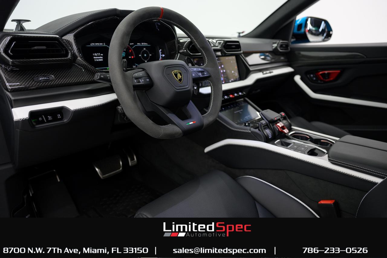 2025 Lamborghini Urus SE Sport Utility 4D Miami FL