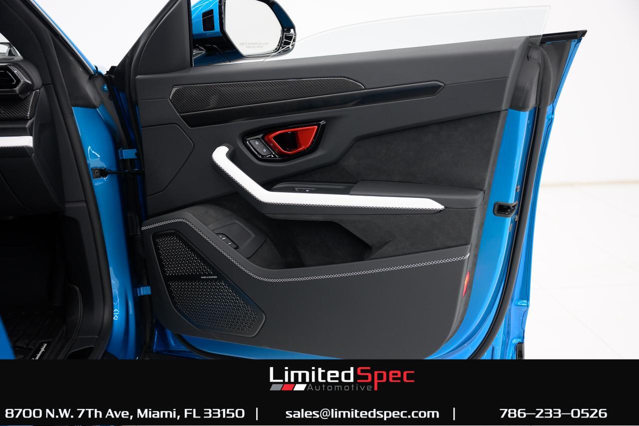 2025 Lamborghini Urus SE Sport Utility 4D Miami FL
