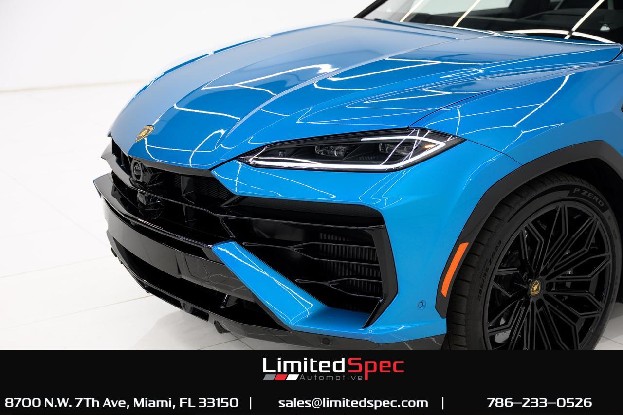 2025 Lamborghini Urus SE Sport Utility 4D Miami FL