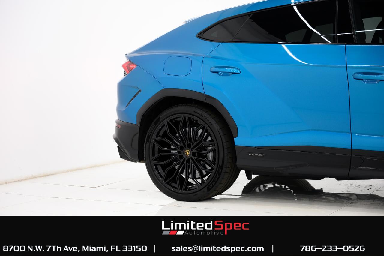 2025 Lamborghini Urus SE Sport Utility 4D Miami FL