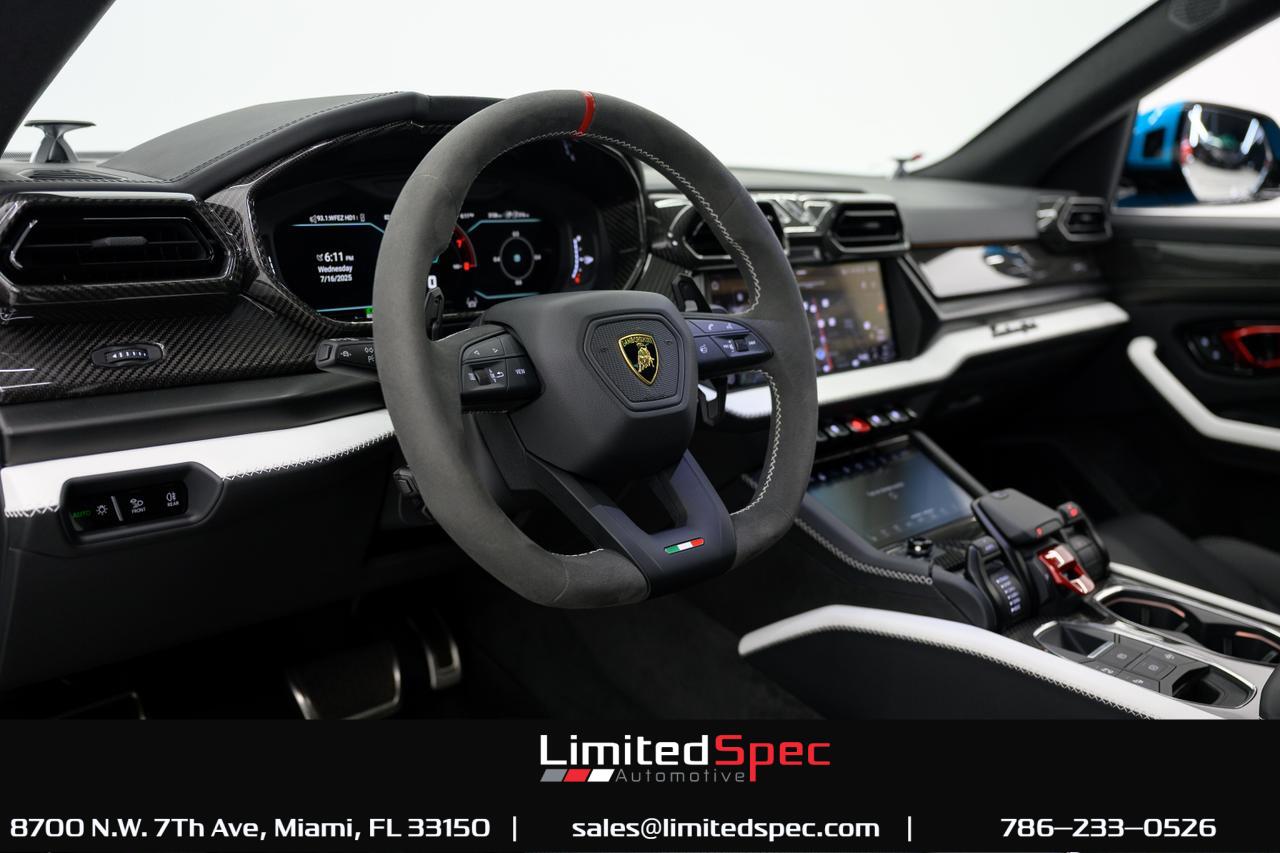 2025 Lamborghini Urus SE Sport Utility 4D Miami FL