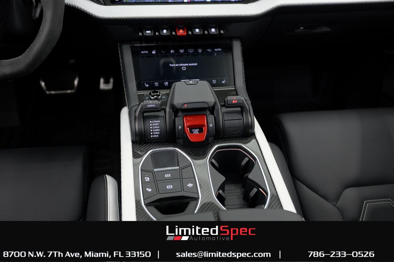 2025 Lamborghini Urus SE Sport Utility 4D Miami FL