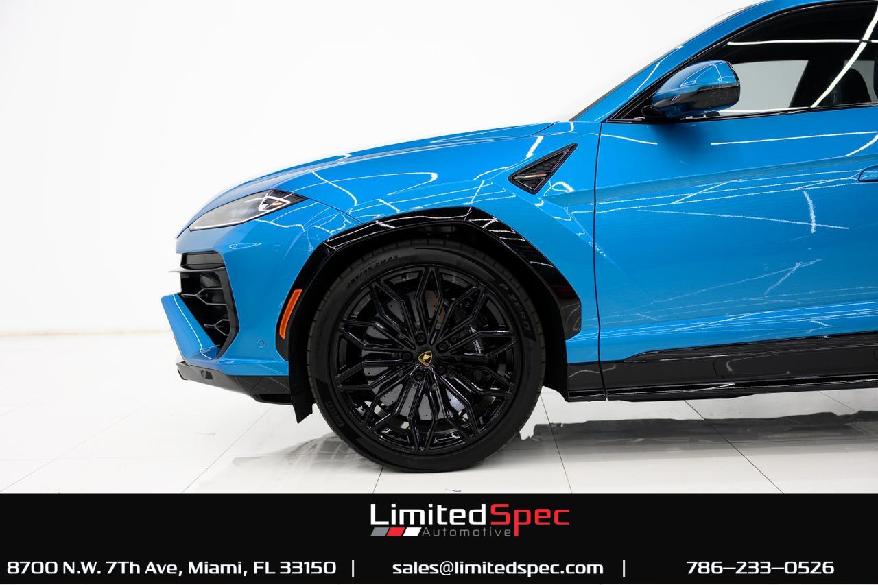 2025 Lamborghini Urus SE Sport Utility 4D Miami FL