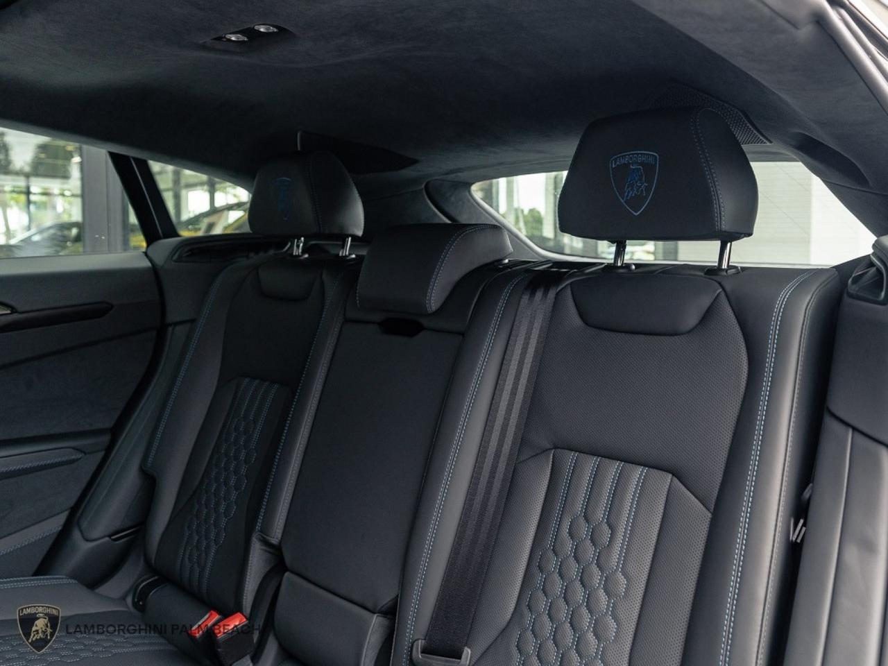 2025 Lamborghini Urus SE West Palm Beach FL