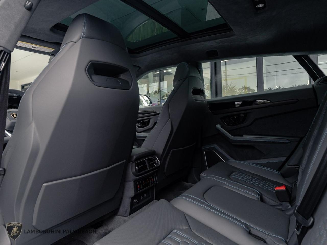 2025 Lamborghini Urus SE West Palm Beach FL