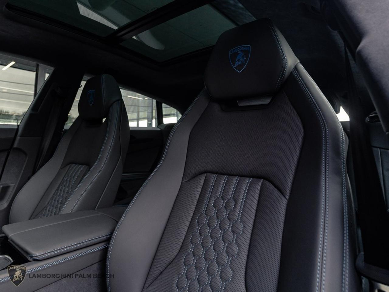 2025 Lamborghini Urus SE West Palm Beach FL