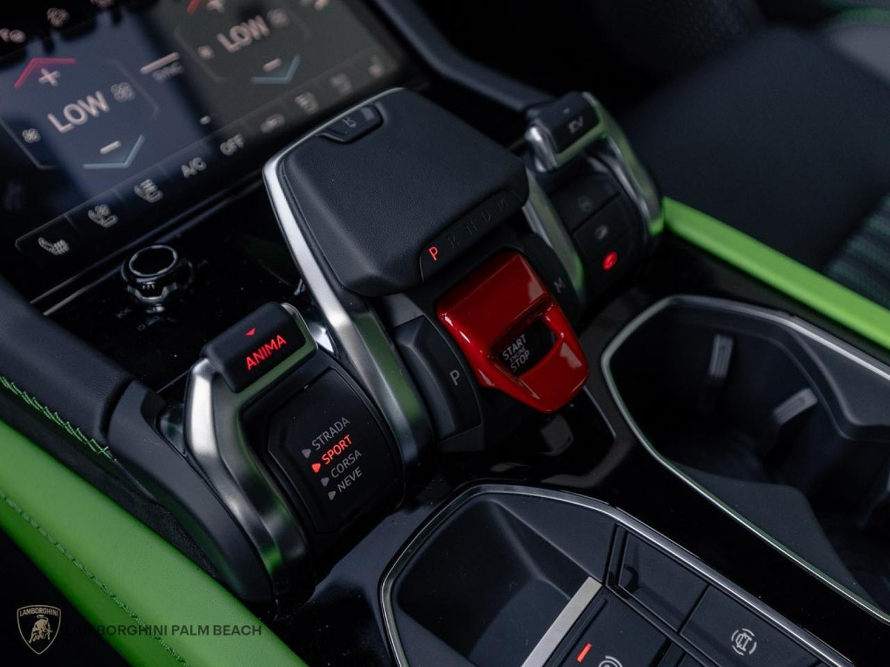 2025 Lamborghini Urus SE West Palm Beach FL
