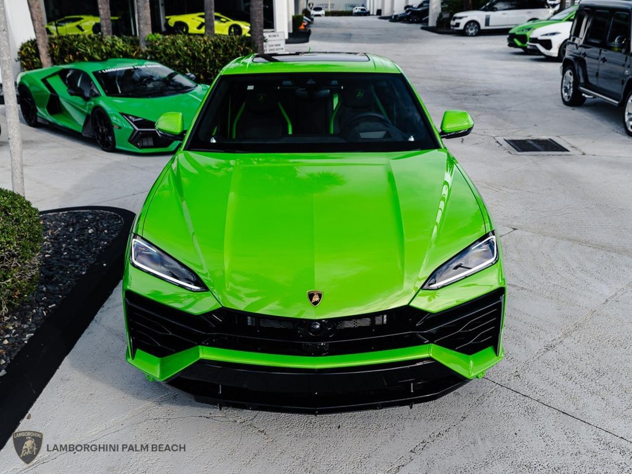 2025 Lamborghini Urus SE West Palm Beach FL