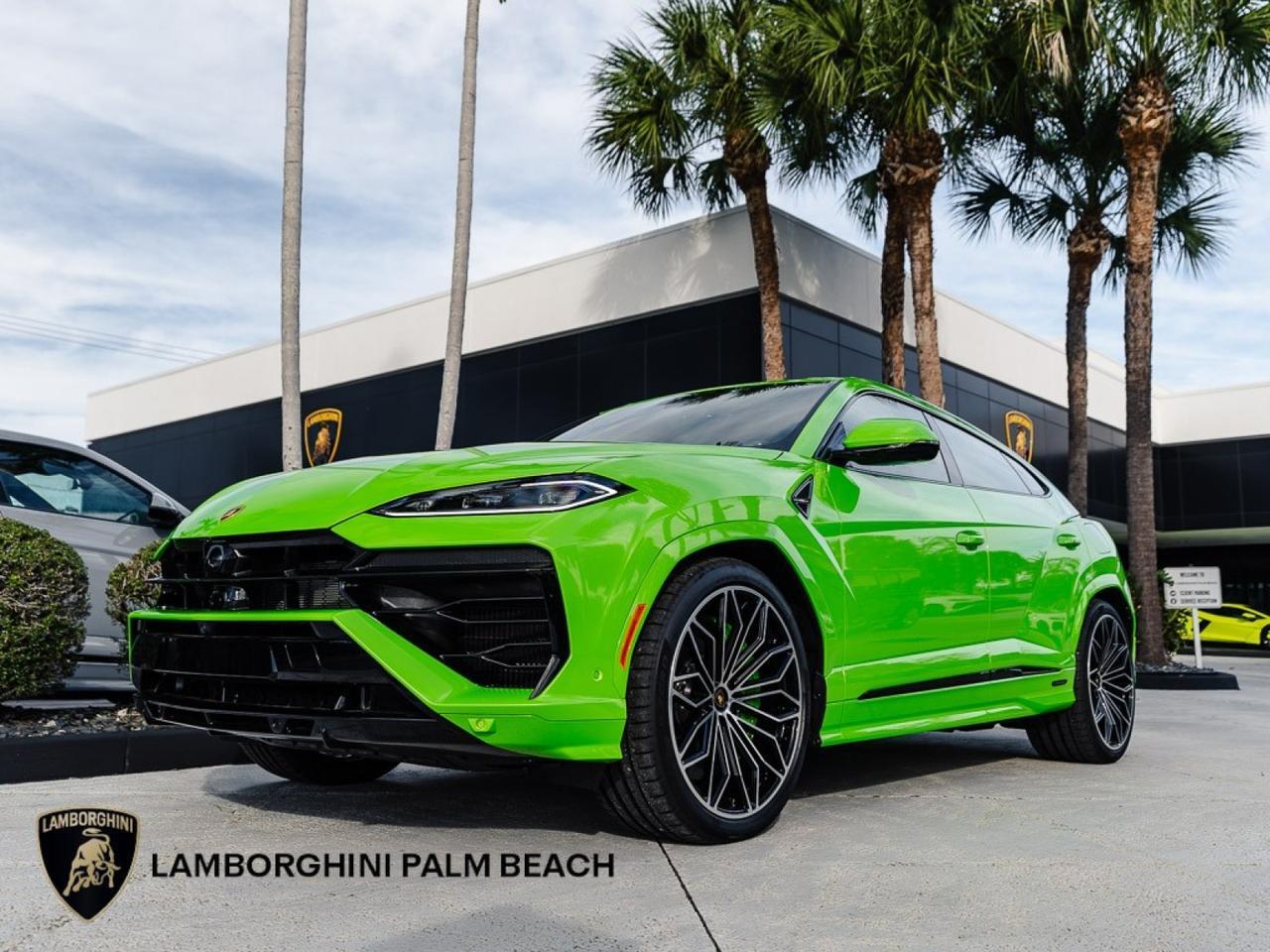 2025 Lamborghini Urus SE