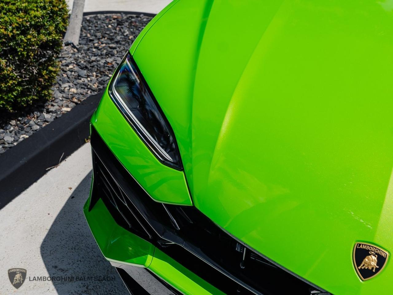 2025 Lamborghini Urus SE West Palm Beach FL