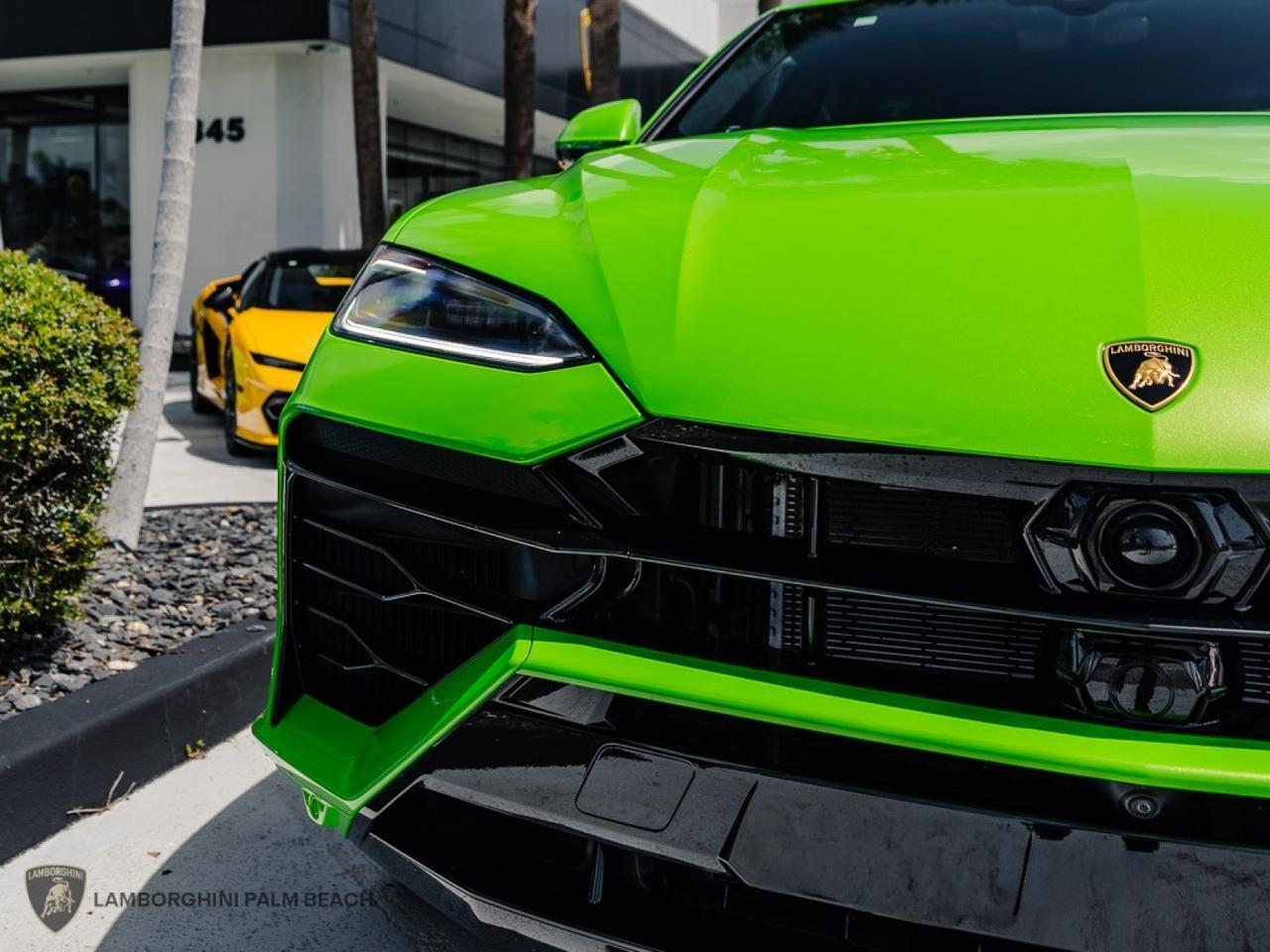2025 Lamborghini Urus SE West Palm Beach FL