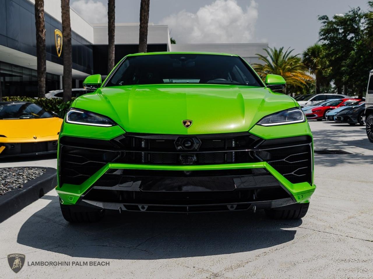2025 Lamborghini Urus SE West Palm Beach FL