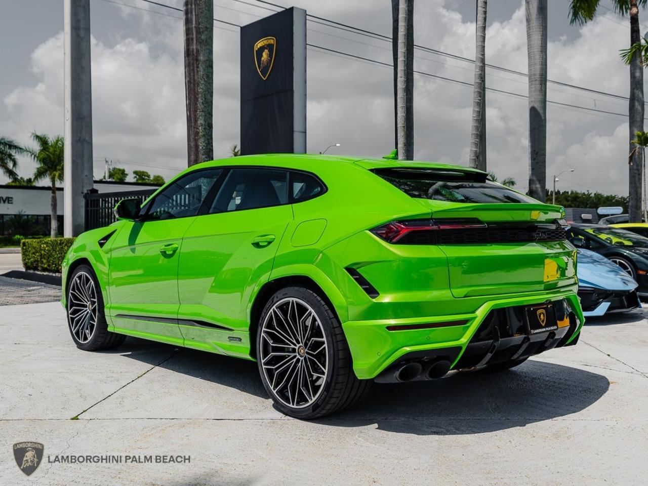 2025 Lamborghini Urus SE West Palm Beach FL