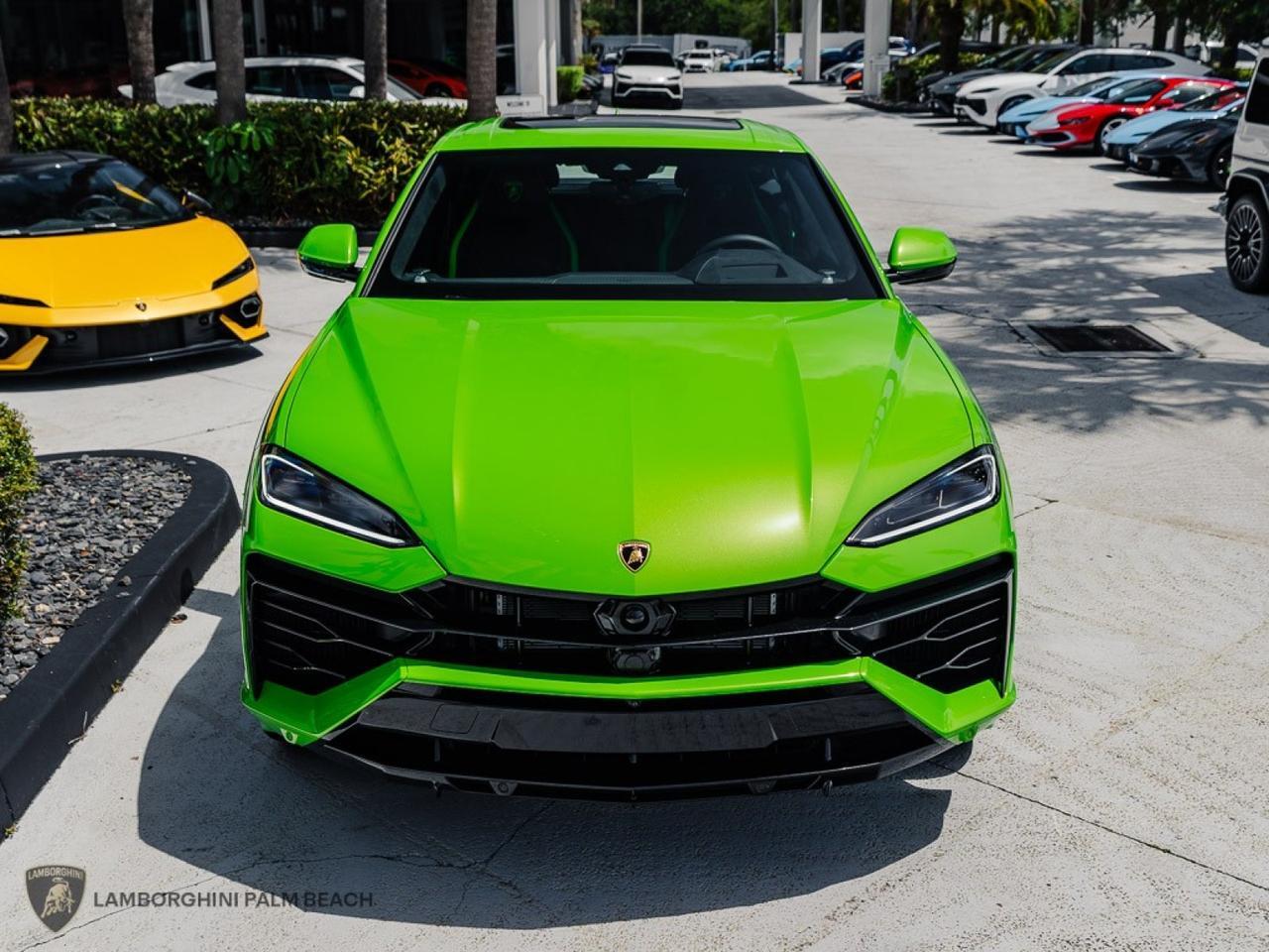 2025 Lamborghini Urus SE West Palm Beach FL