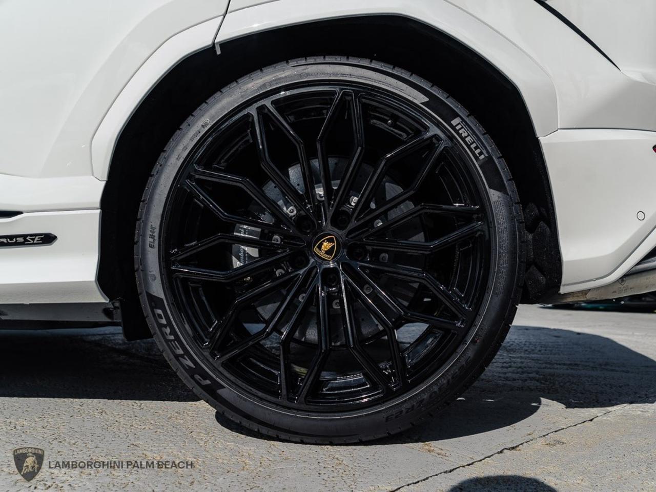 2025 Lamborghini Urus SE West Palm Beach FL