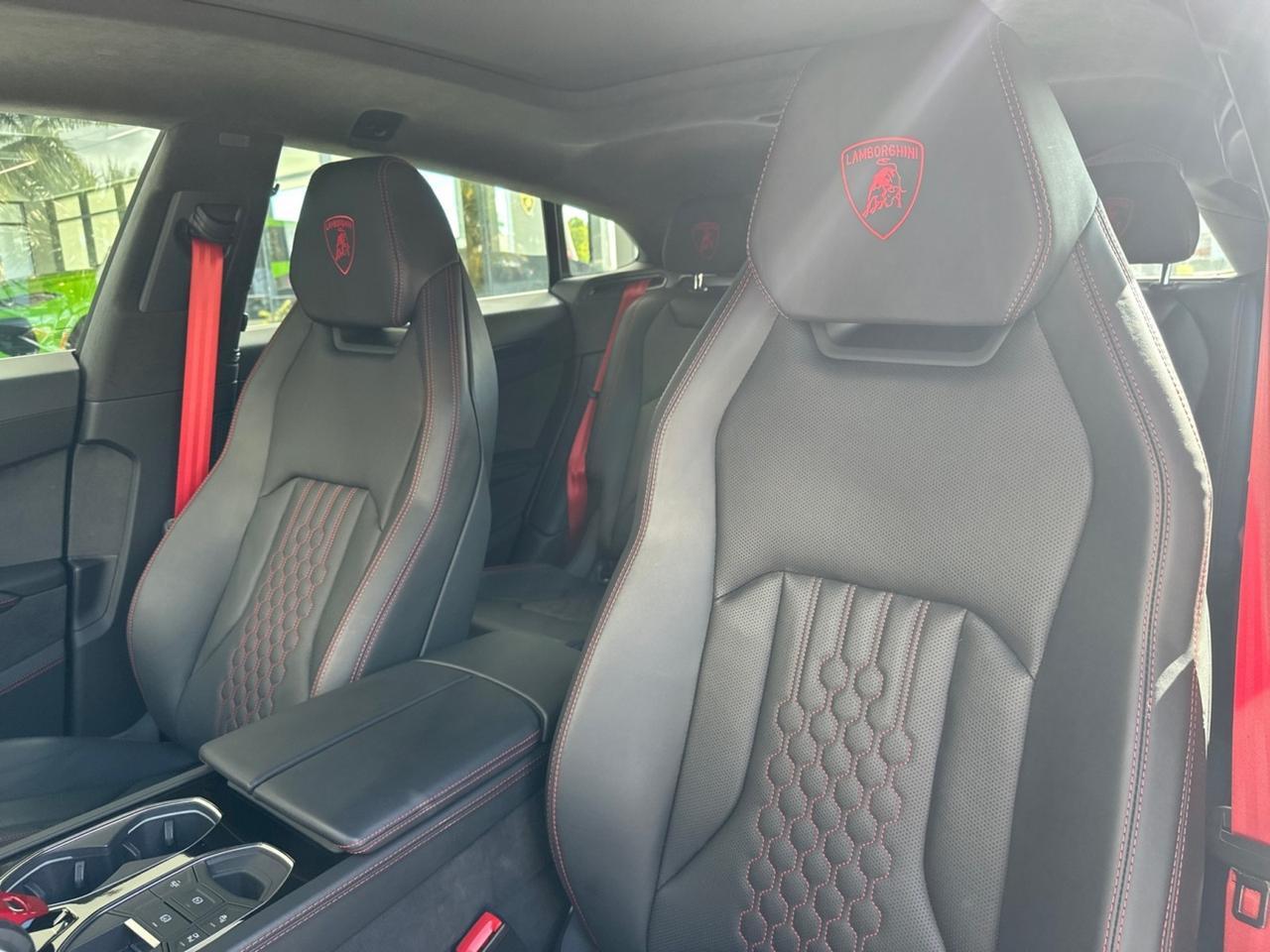 2025 Lamborghini Urus SE West Palm Beach FL