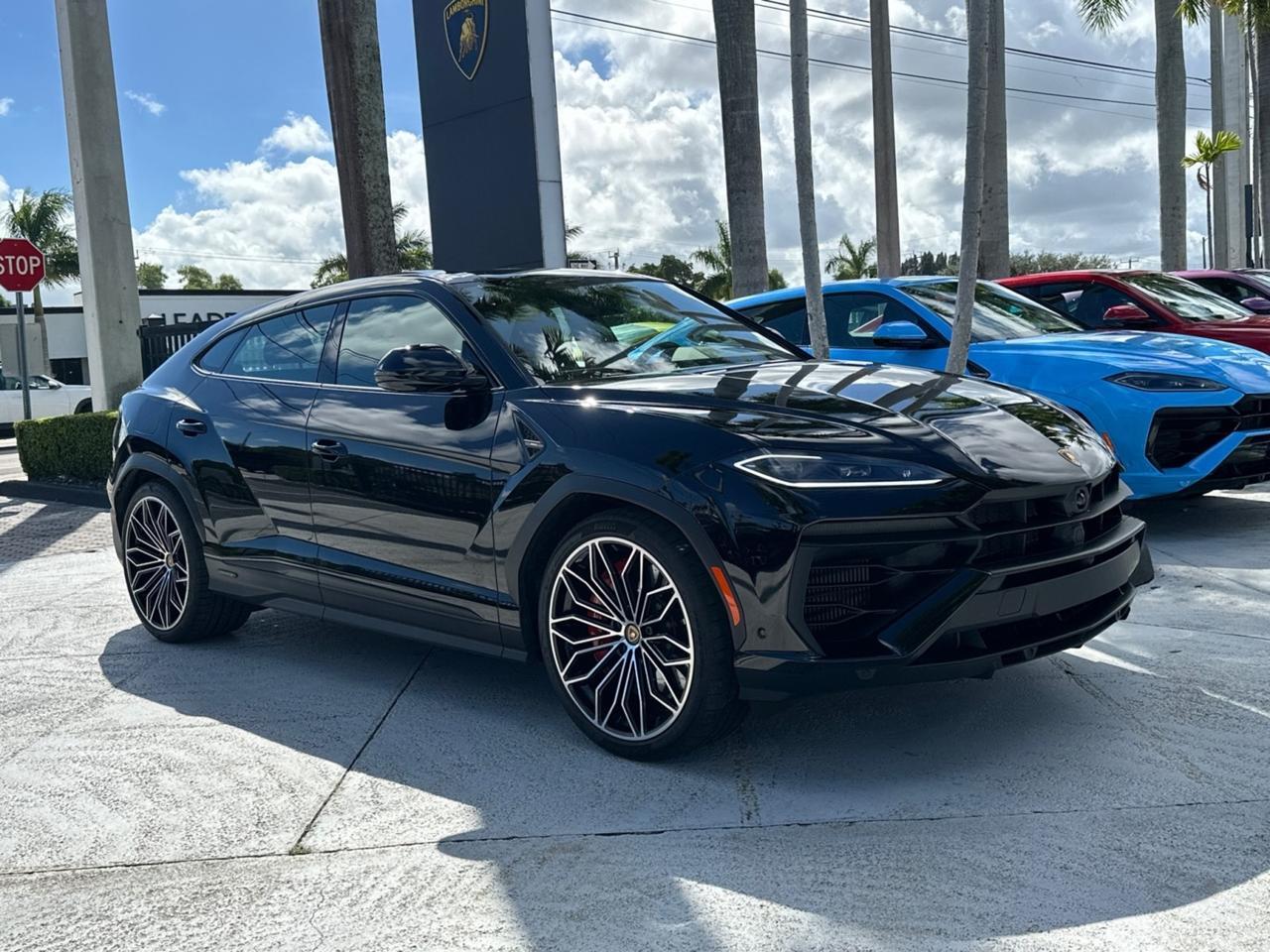 2025 Lamborghini Urus SE West Palm Beach FL