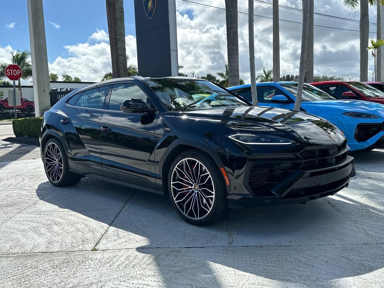 2025 Lamborghini Urus SE West Palm Beach FL