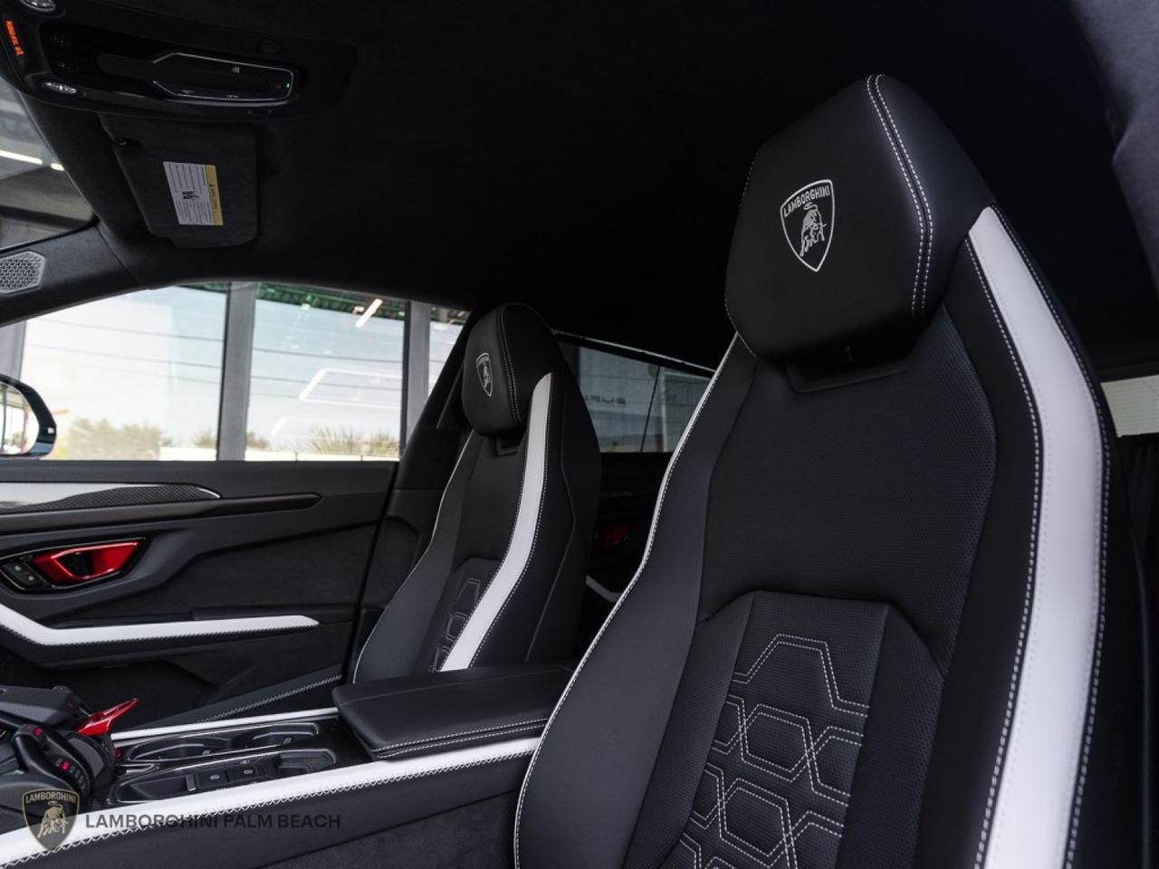 2025 Lamborghini Urus SE West Palm Beach FL