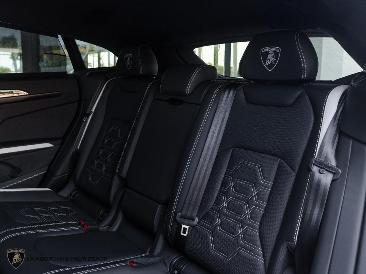 2025 Lamborghini Urus SE West Palm Beach FL