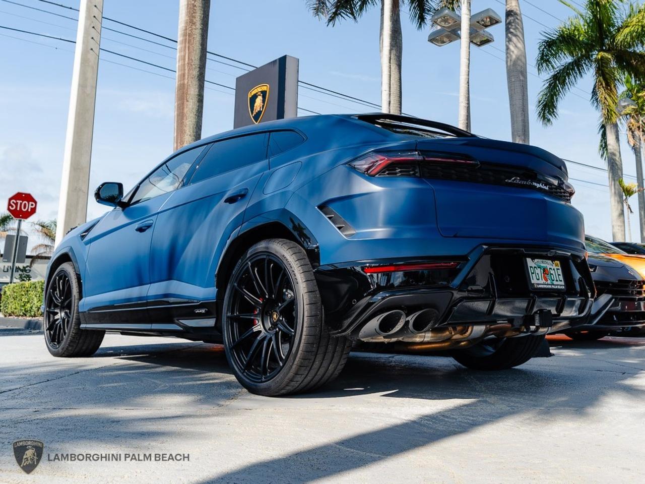 2025 Lamborghini Urus SE West Palm Beach FL