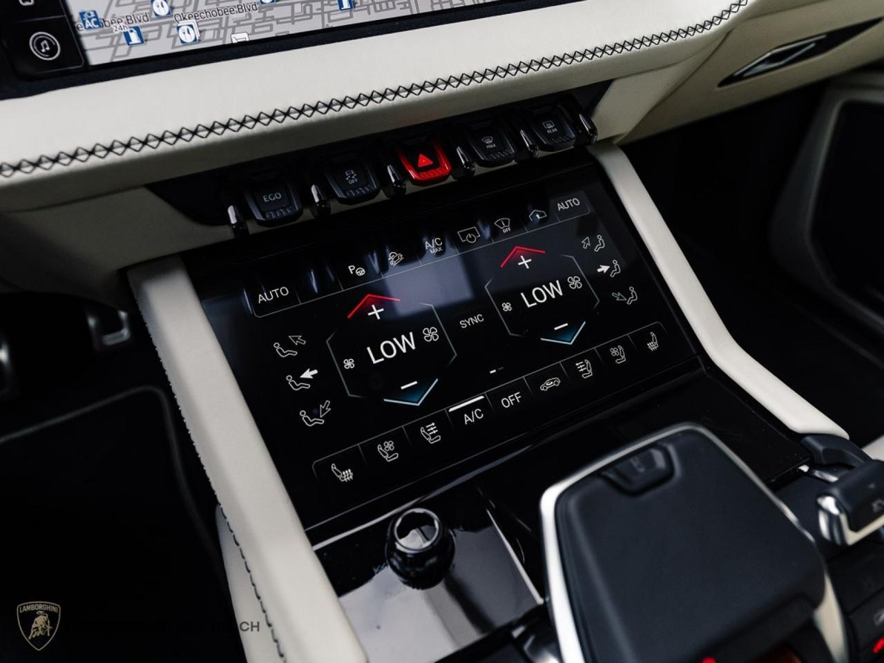 2025 Lamborghini Urus SE West Palm Beach FL