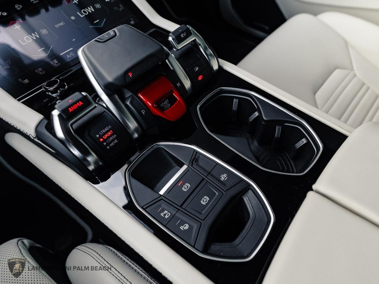 2025 Lamborghini Urus SE West Palm Beach FL