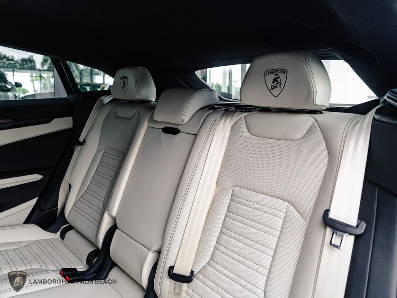 2025 Lamborghini Urus SE West Palm Beach FL
