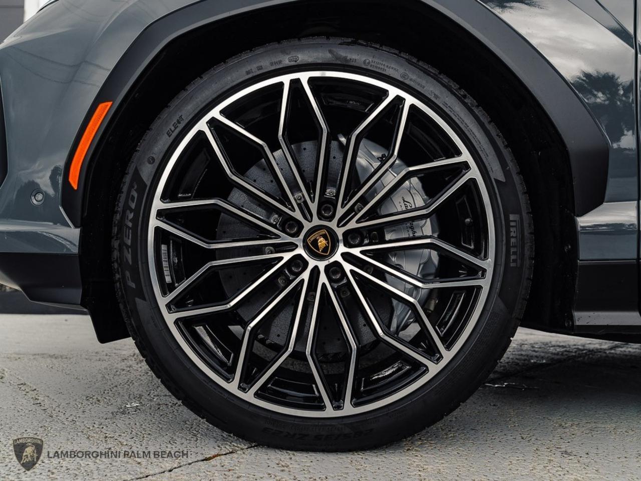 2025 Lamborghini Urus SE West Palm Beach FL