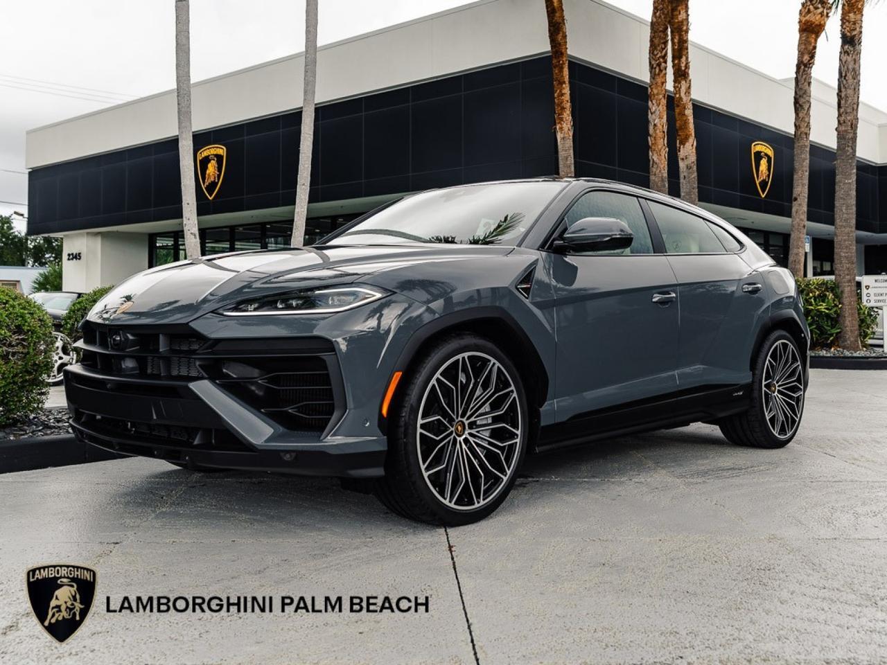 2025 Lamborghini Urus SE