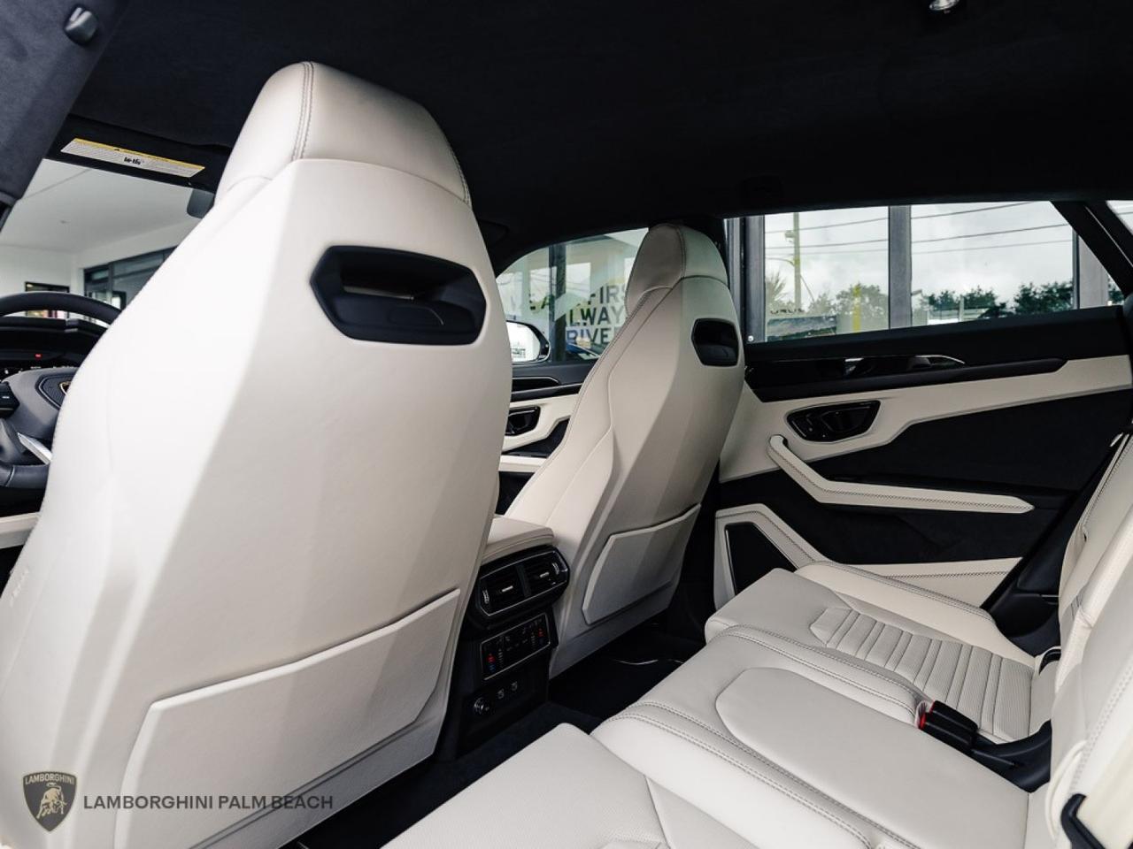 2025 Lamborghini Urus SE West Palm Beach FL