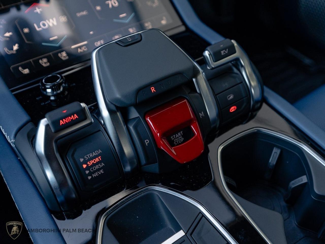 2025 Lamborghini Urus SE West Palm Beach FL