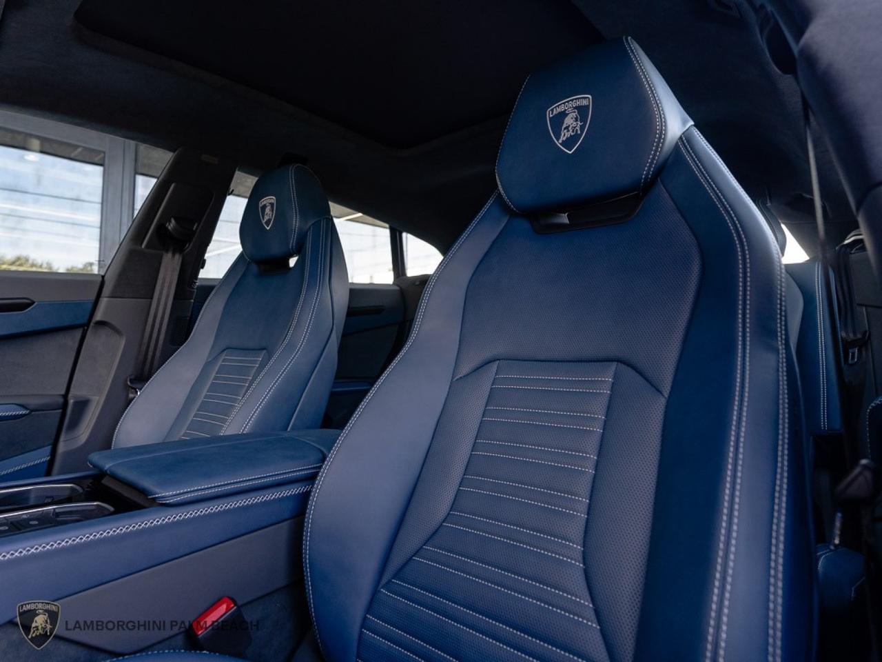 2025 Lamborghini Urus SE West Palm Beach FL