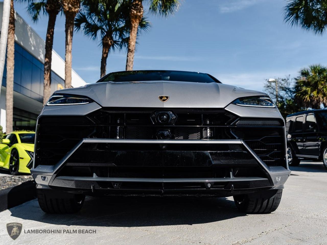 2025 Lamborghini Urus SE West Palm Beach FL
