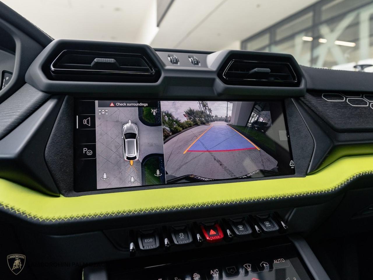 2025 Lamborghini Urus SE West Palm Beach FL