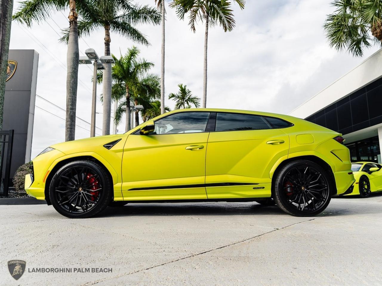 2025 Lamborghini Urus SE West Palm Beach FL