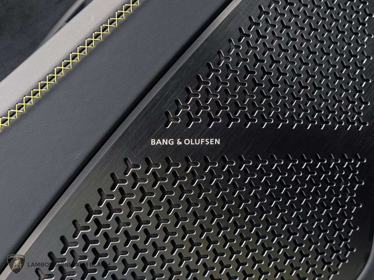 2025 Lamborghini Urus SE West Palm Beach FL