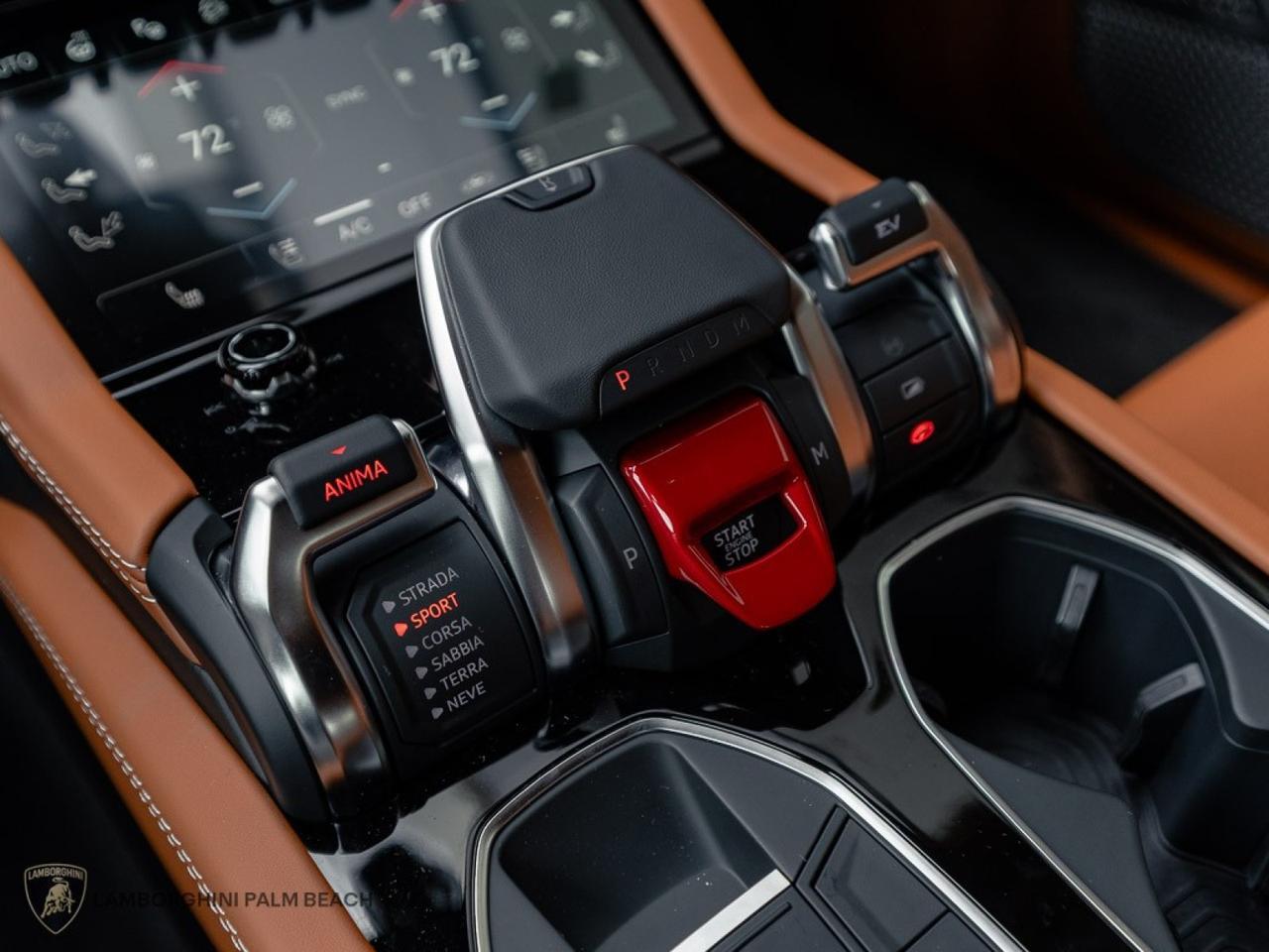 2025 Lamborghini Urus SE West Palm Beach FL