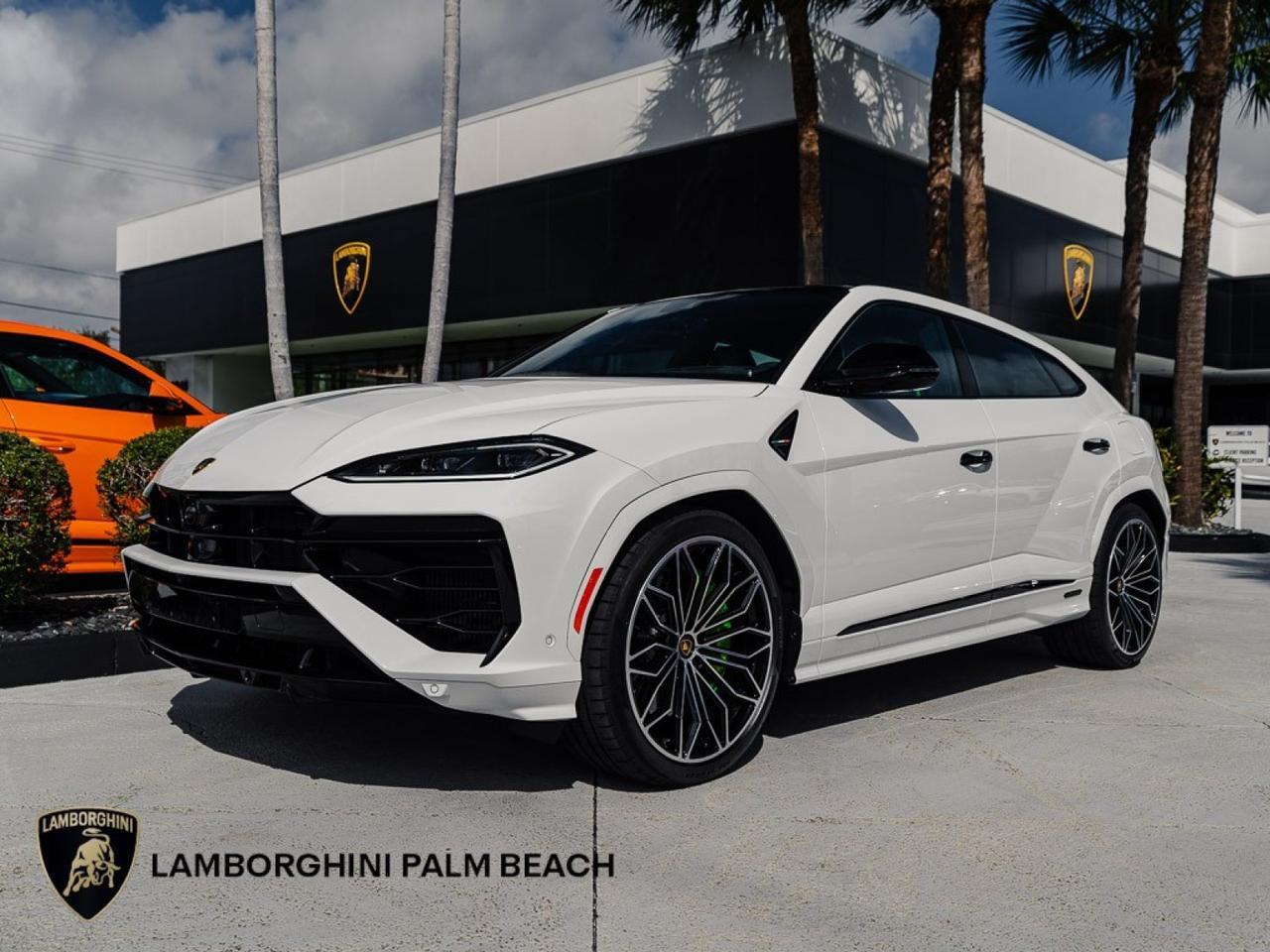 2025 Lamborghini Urus SE