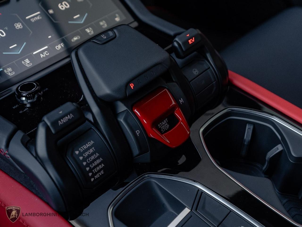 2025 Lamborghini Urus SE West Palm Beach FL