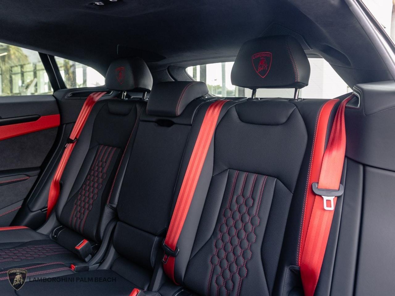 2025 Lamborghini Urus SE West Palm Beach FL