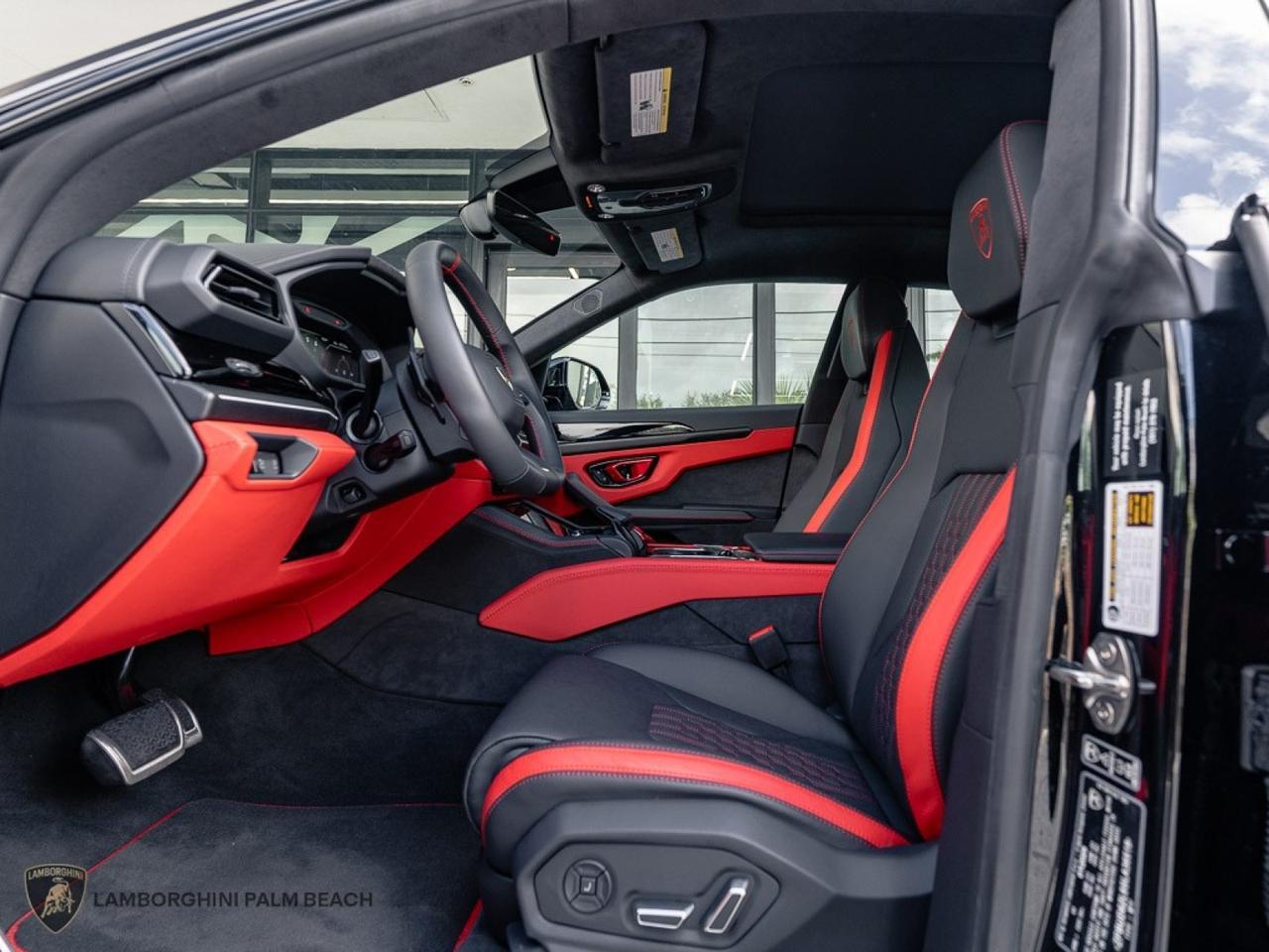 2025 Lamborghini Urus SE West Palm Beach FL
