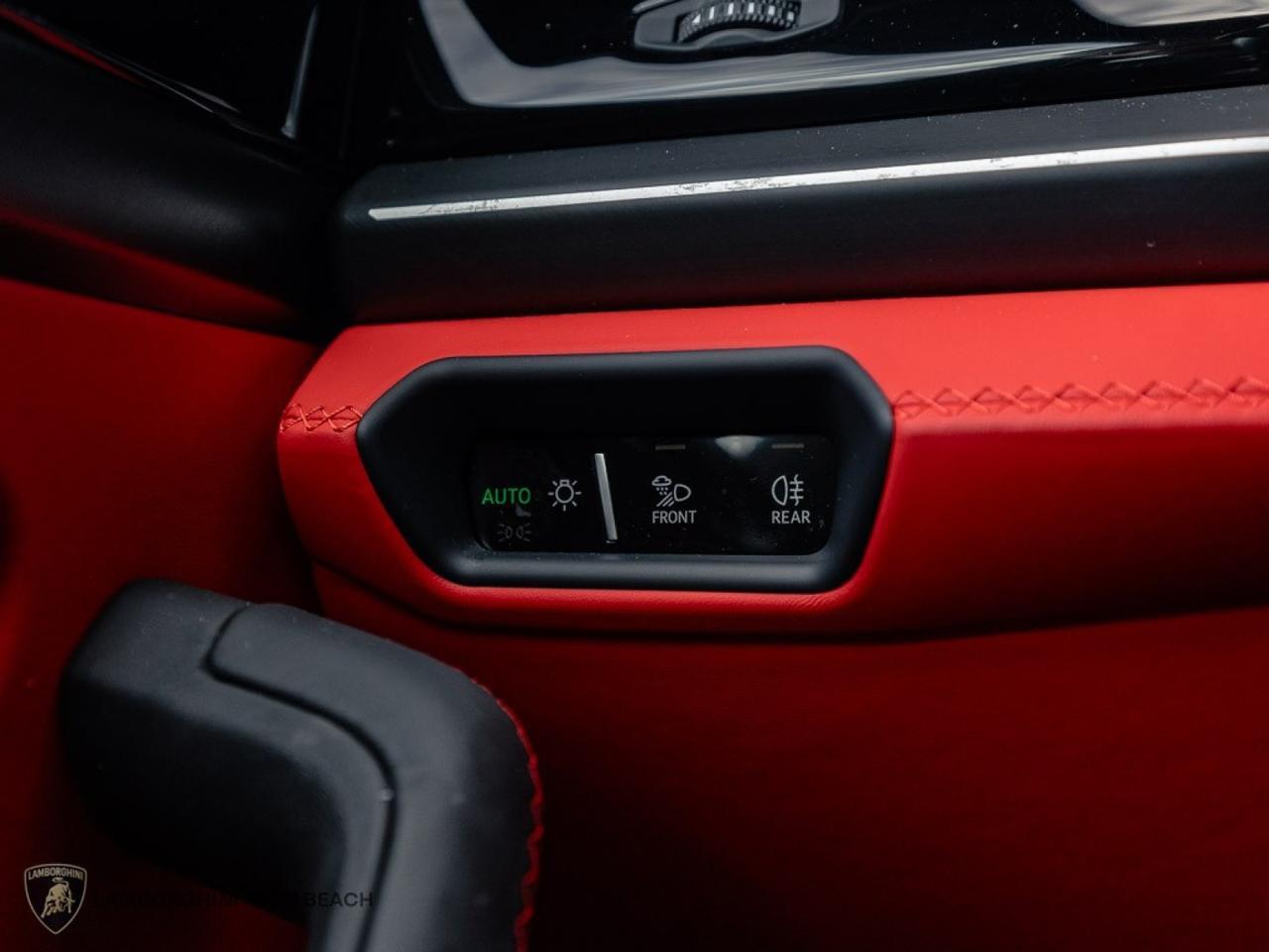 2025 Lamborghini Urus SE West Palm Beach FL