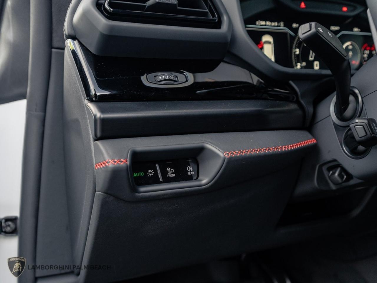 2025 Lamborghini Urus SE West Palm Beach FL