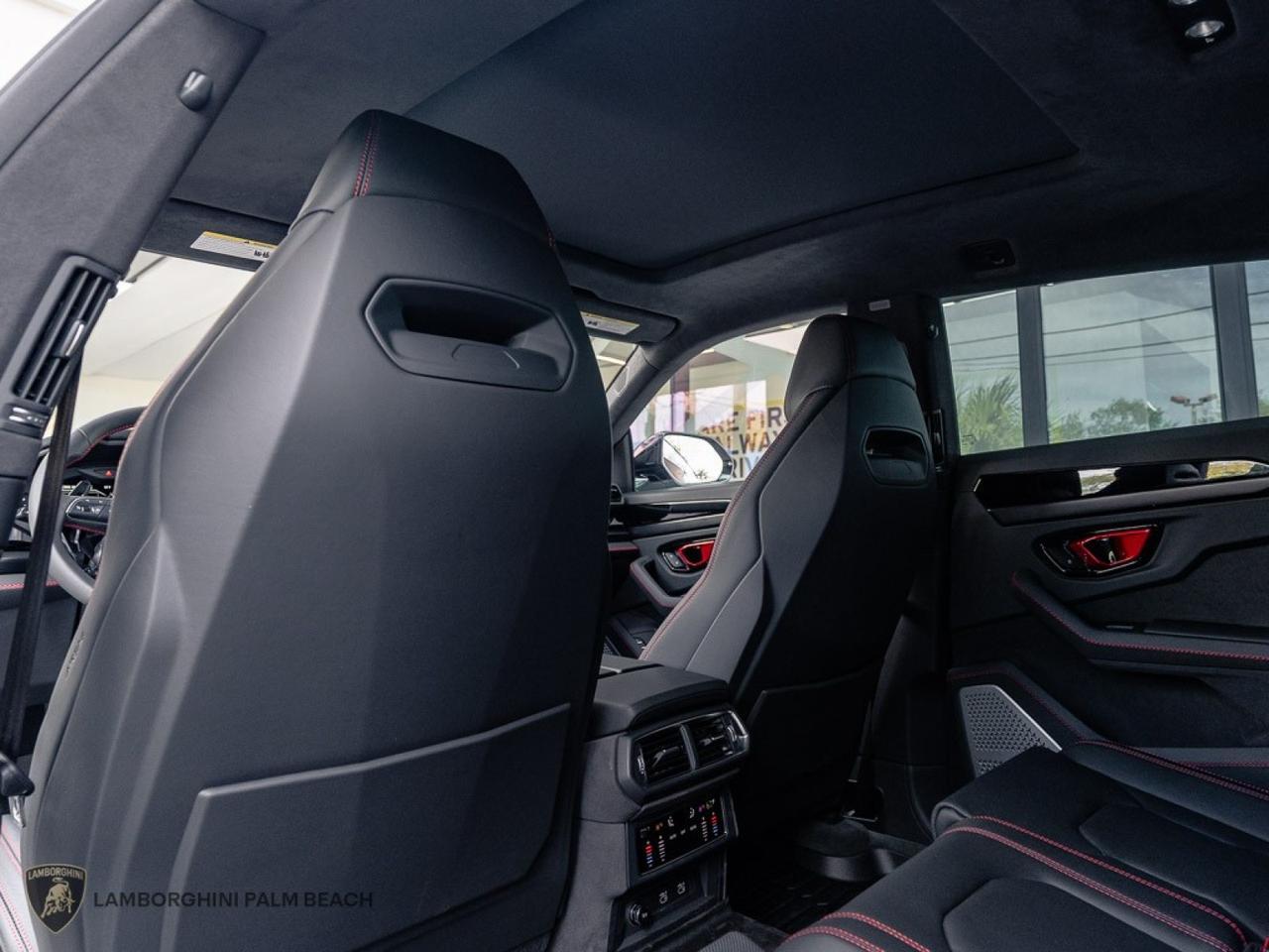 2025 Lamborghini Urus SE West Palm Beach FL