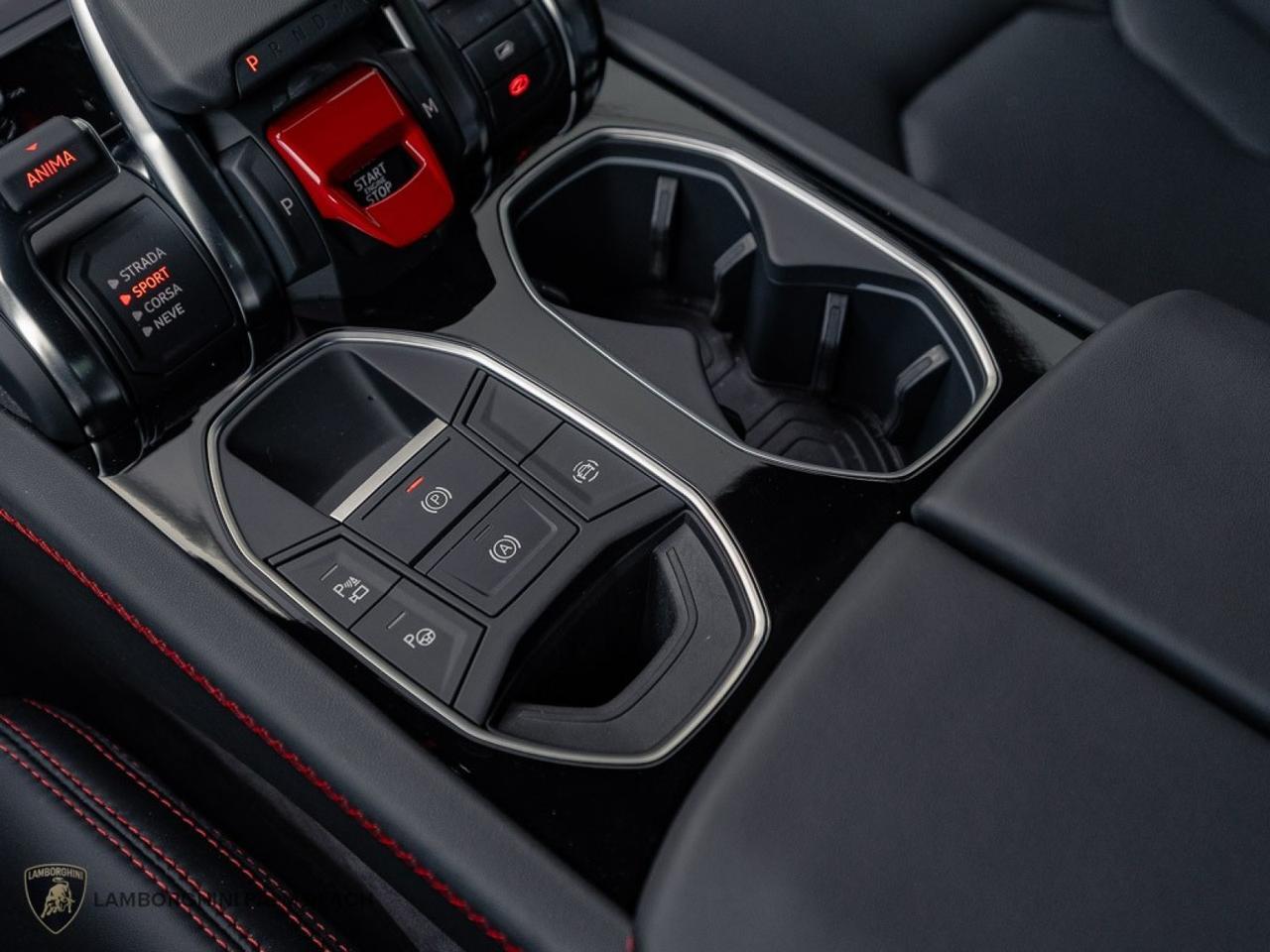 2025 Lamborghini Urus SE West Palm Beach FL