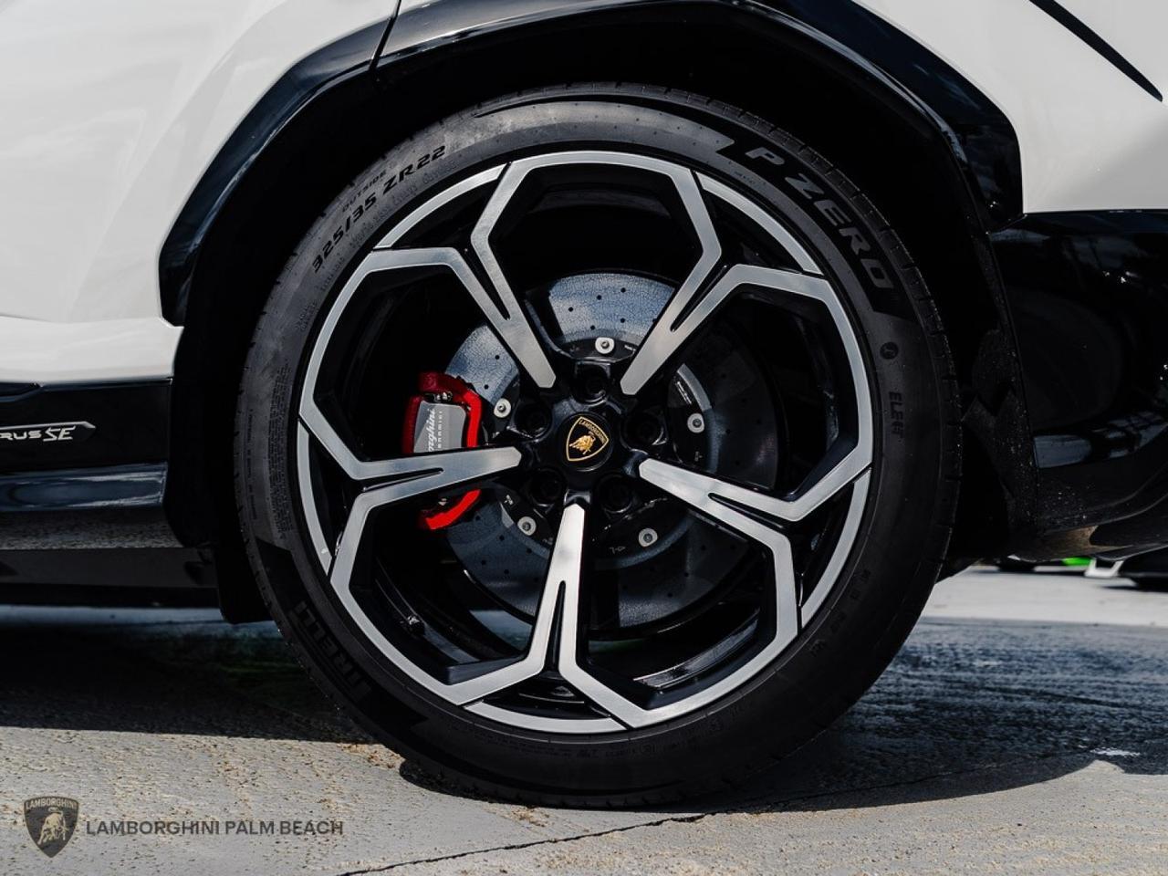 2025 Lamborghini Urus SE West Palm Beach FL