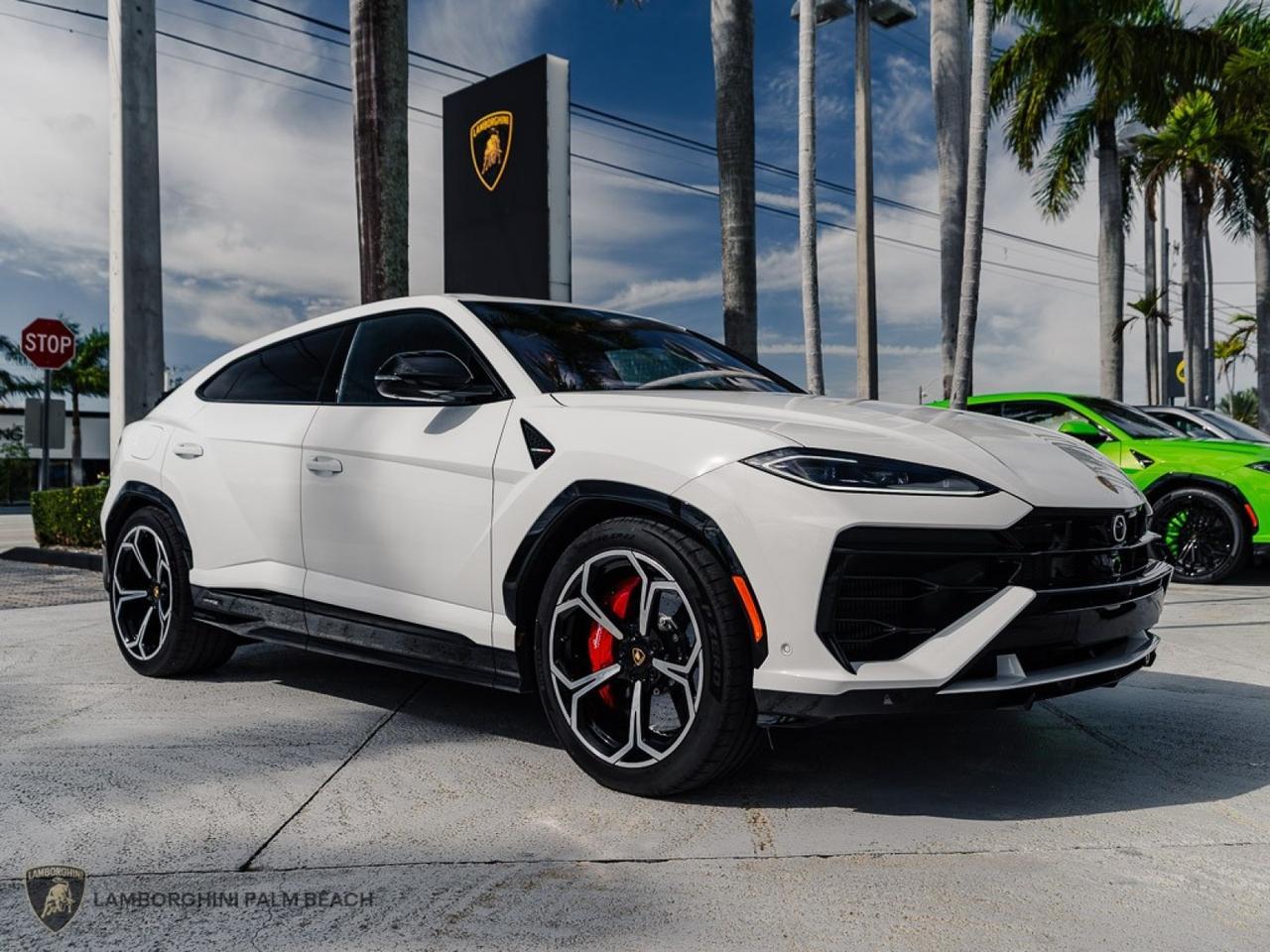 2025 Lamborghini Urus SE West Palm Beach FL