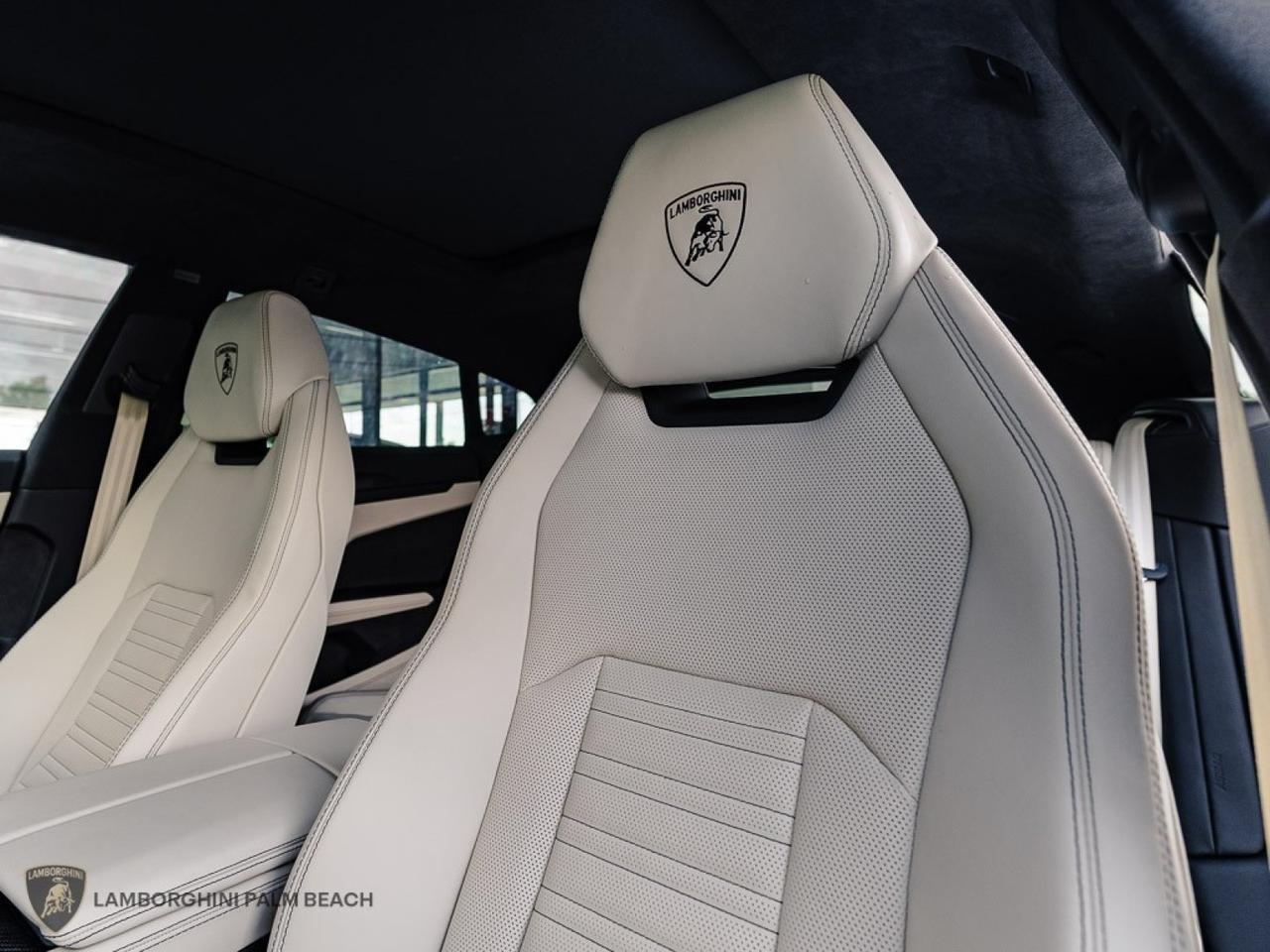 2025 Lamborghini Urus SE West Palm Beach FL