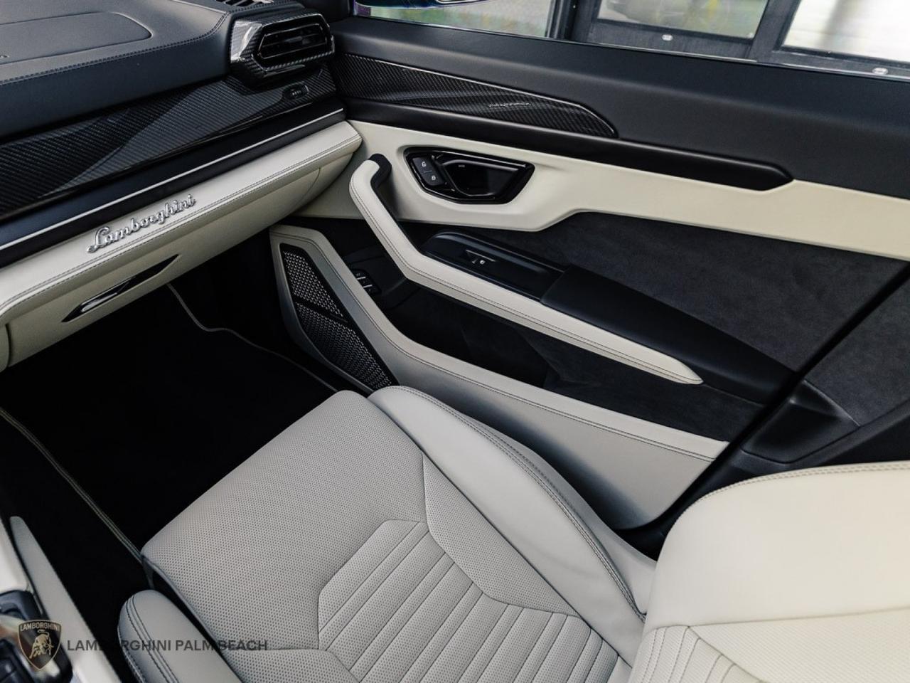 2025 Lamborghini Urus SE West Palm Beach FL